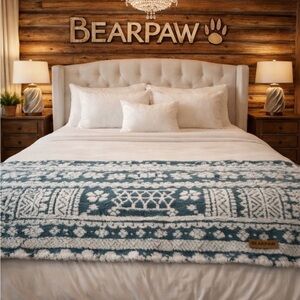 BearPaw Teal and White Plush Blanket